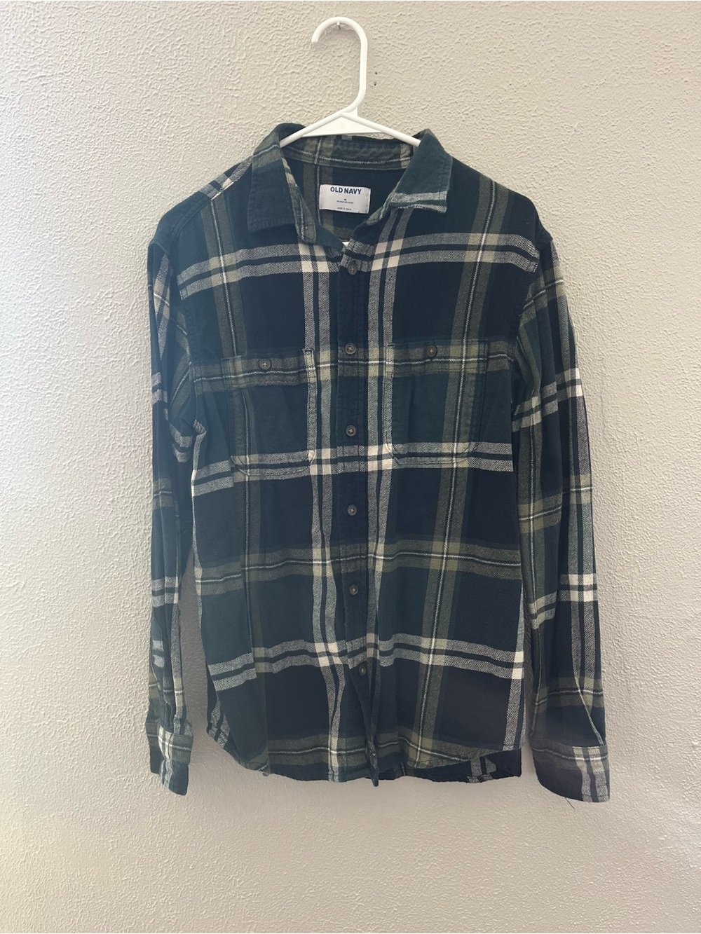 Old Navy Men's Dark Green and White Plaid Button-Down Shirt